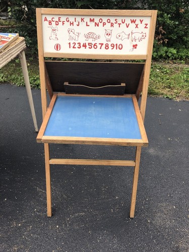 Vintage child folding easel - vintage,