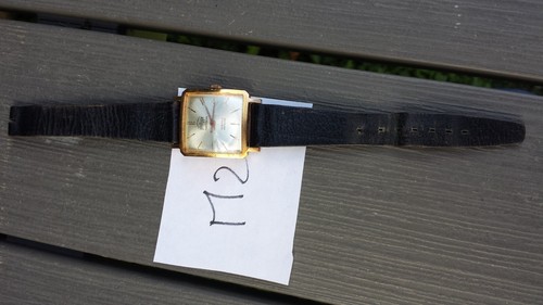 Ancienne montre mécanique - m2/,