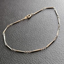 Bracelet fin maille segments fermoir menotte métal inoxydable bijou fantaisie