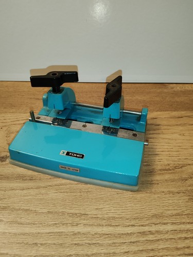 Ancienne perforatrice - ancienne,