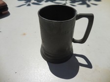 Ancienne chope en étain