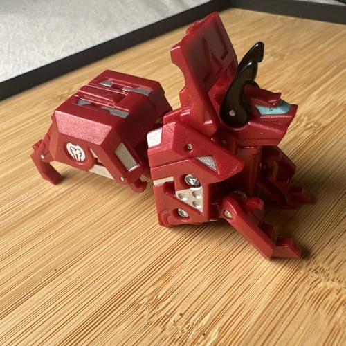 Bakugan red pyrus darkus - bakugan,