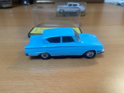 Norev plastque ancienne ford - plastque,