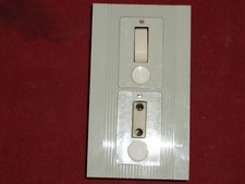 1 Interrupteur V et V et 1