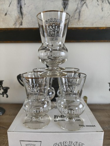 Lot verres à - à, bière