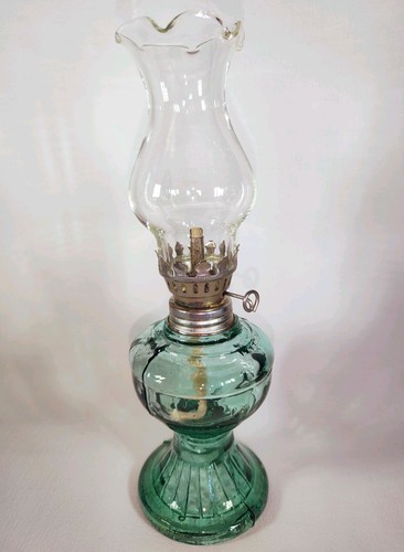 Lampe pétrole ancienne - lampe,