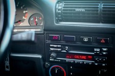 DIGITAL PRESSURE JAUGE BMW E30