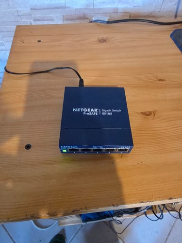 Switch réseau netgear - switch,