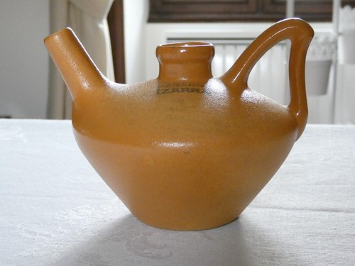 Ancienne petite cruche - ancienne,