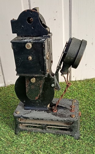 Projecteur cinema ancien - projecteur,