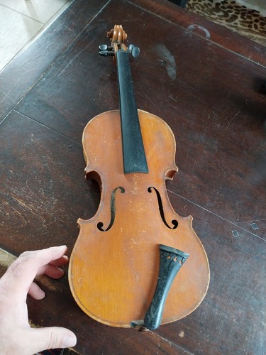 Violon ancien signe - ancien,