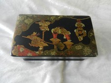 Ancienne boite à couture