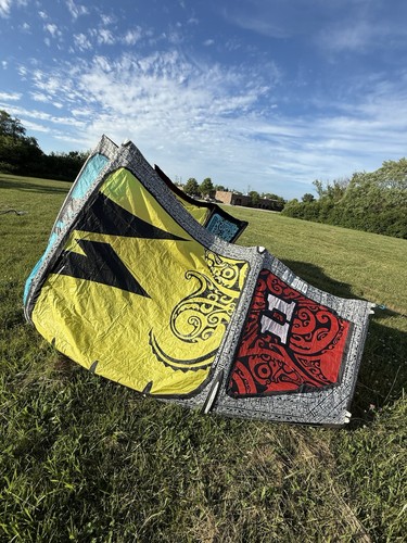 Kitesurfing kite used - kitesurfing,