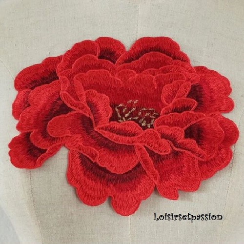 Grande applique fleur brodée - grande,