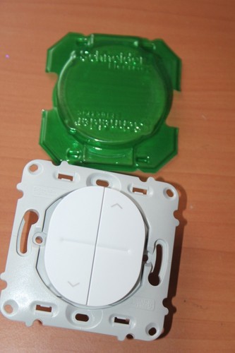 Schneider electric lot 12 - ,