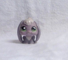 LITTLEST PETSHOP PET SHOP LPS #648 HASBRO RABBIT BELIER PURPLE WHITE GREEN EYES