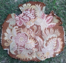 Tapisserie ancienne de siège