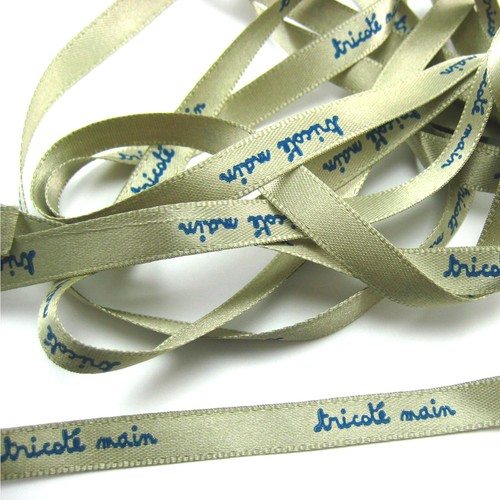 Ruban tricote main - ruban, texte