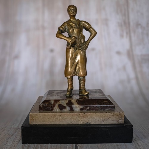 Statuette ancienne brasseur - statuette,
