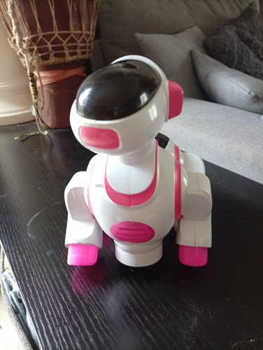 Robot chien interactif - robot,