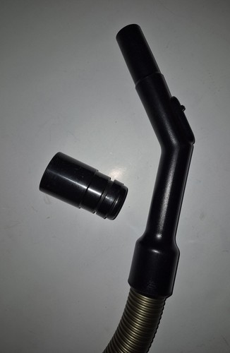 Tuyau flexible aspirateur