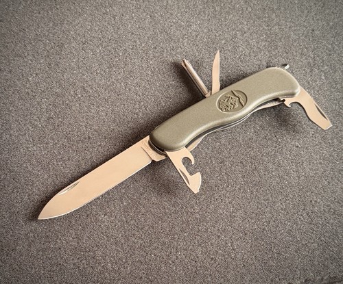 Victorinox dak modèle 1993 - victorinox,