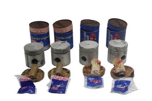 Série pistons complets 72 - de,