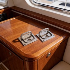 Poignée de levage encastrée