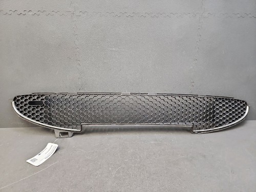Grille inférieure pare - , choc