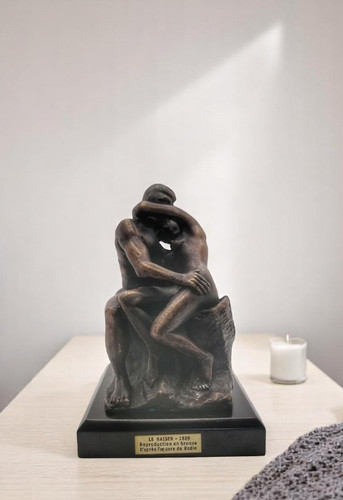 Sculpture bronze reproduction - sculpture,