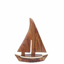 Bateau À Voile En Bois Avec Du Laiton Pour Décoration De Modèle