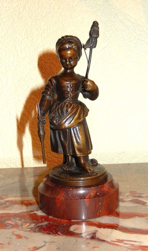 Sculpture bronze fileuse - sculpture,