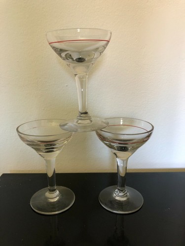 Trio verres pied digestif - trio,