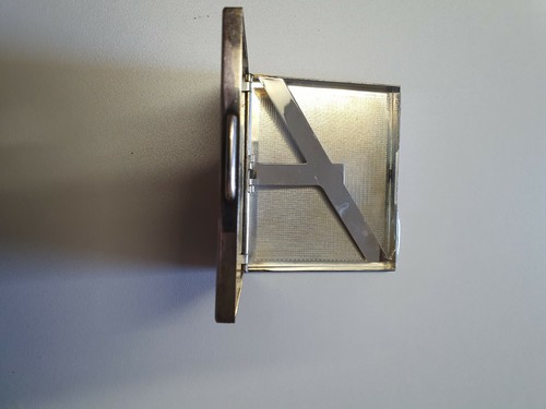 Porte cigarette metal agenté