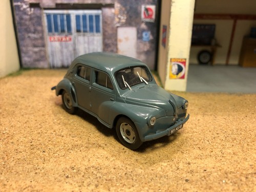Renault 4cv berline - renault,