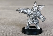 Figurine en métal GW WH d'un