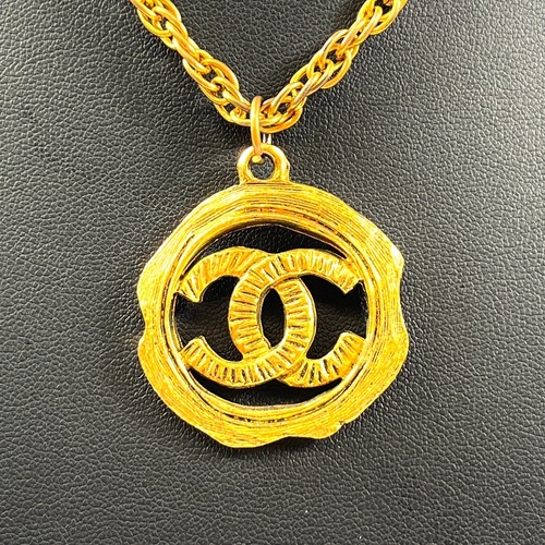 Collier chaîne marque chanel - chaîne,