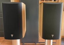 Focal aria 906 finition acacia