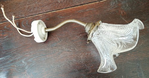 Vit2 applique tulipe verre - -,