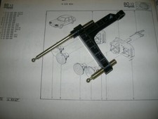 RENAULT R30 PALONNIER DE PHARE