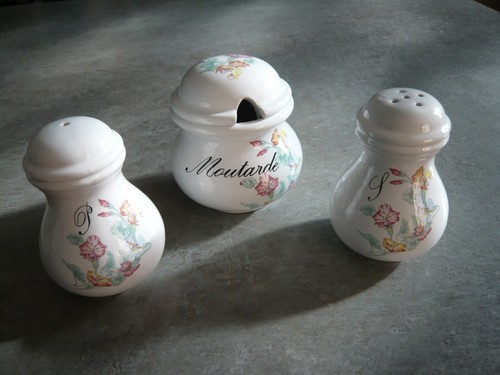 Service condiments en - a,