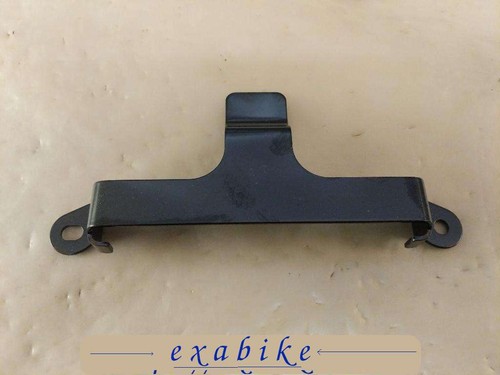 Patte fixation pour triumph - patte,