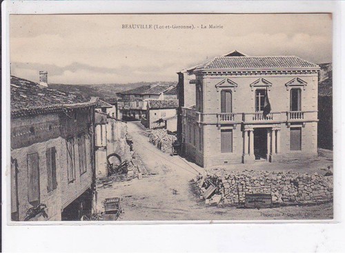 Beauville mairie très - -,