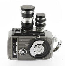 caméra Yashica 8T2 avec ses deux objectifs d’origine 38 mm f/1.4 et 13 mm f/1.4