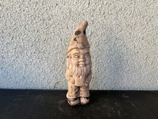 Nain de jardin ancien en terre cuite peinte