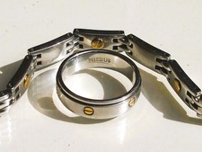 LOT de 2 BIJOUX EN ACIER et OR