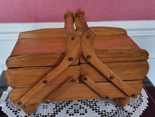 Ancienne Travailleuse Boîte