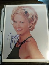 L00K Jenna Elfman beautiful