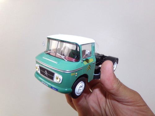 Ixo altaya tracteur - 1/43,