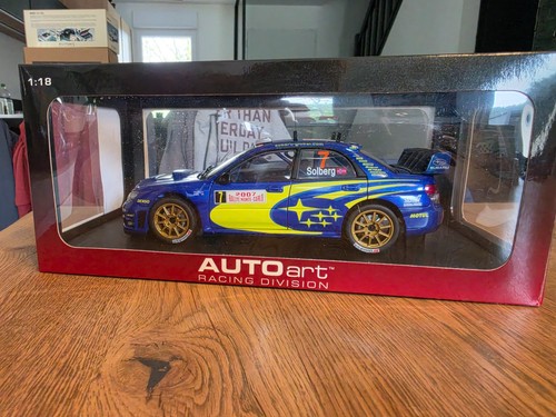 Autoart subaru impreza - 1/18,